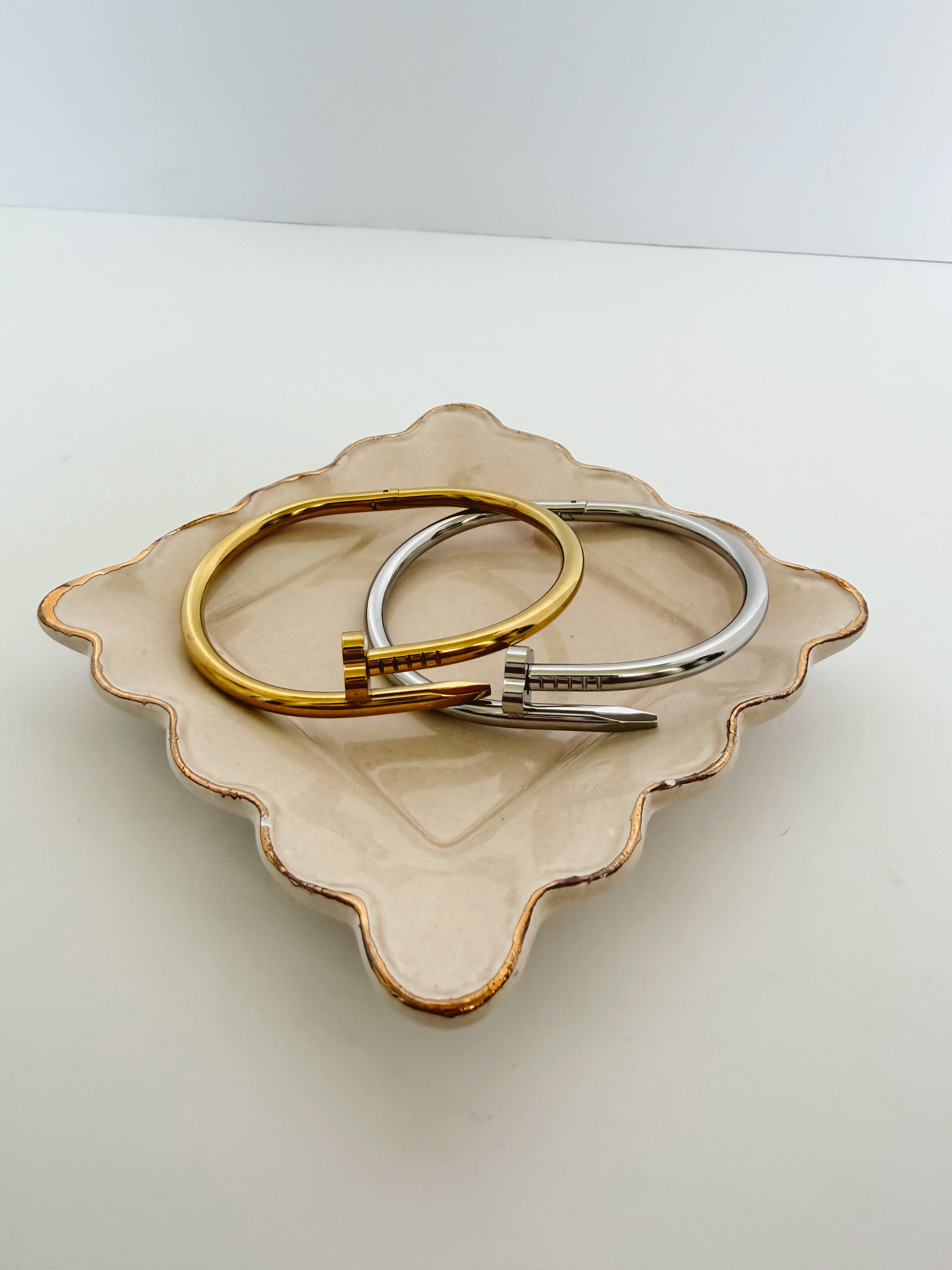 Floral Nail Bangle