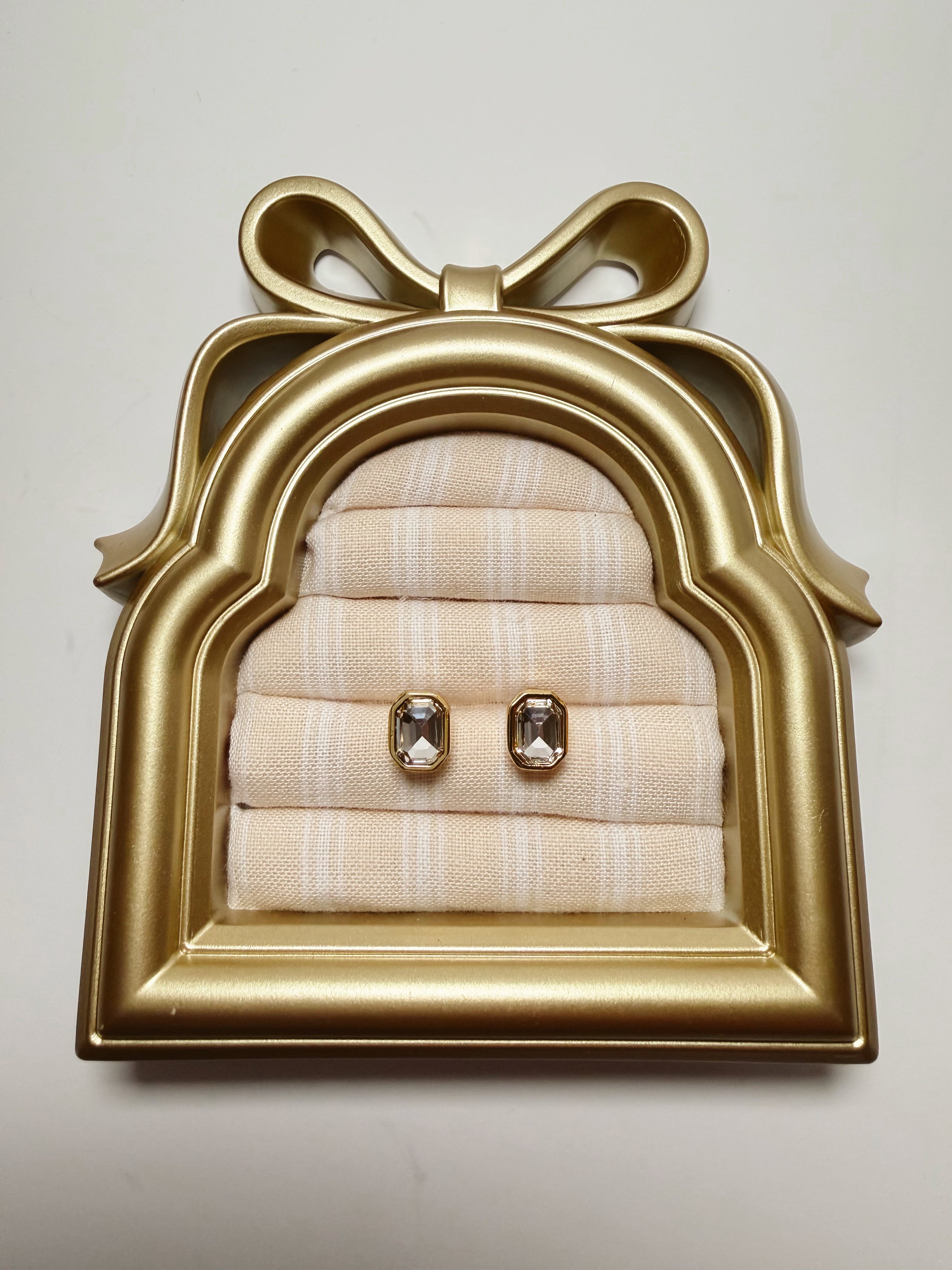 Rhinestone Studs