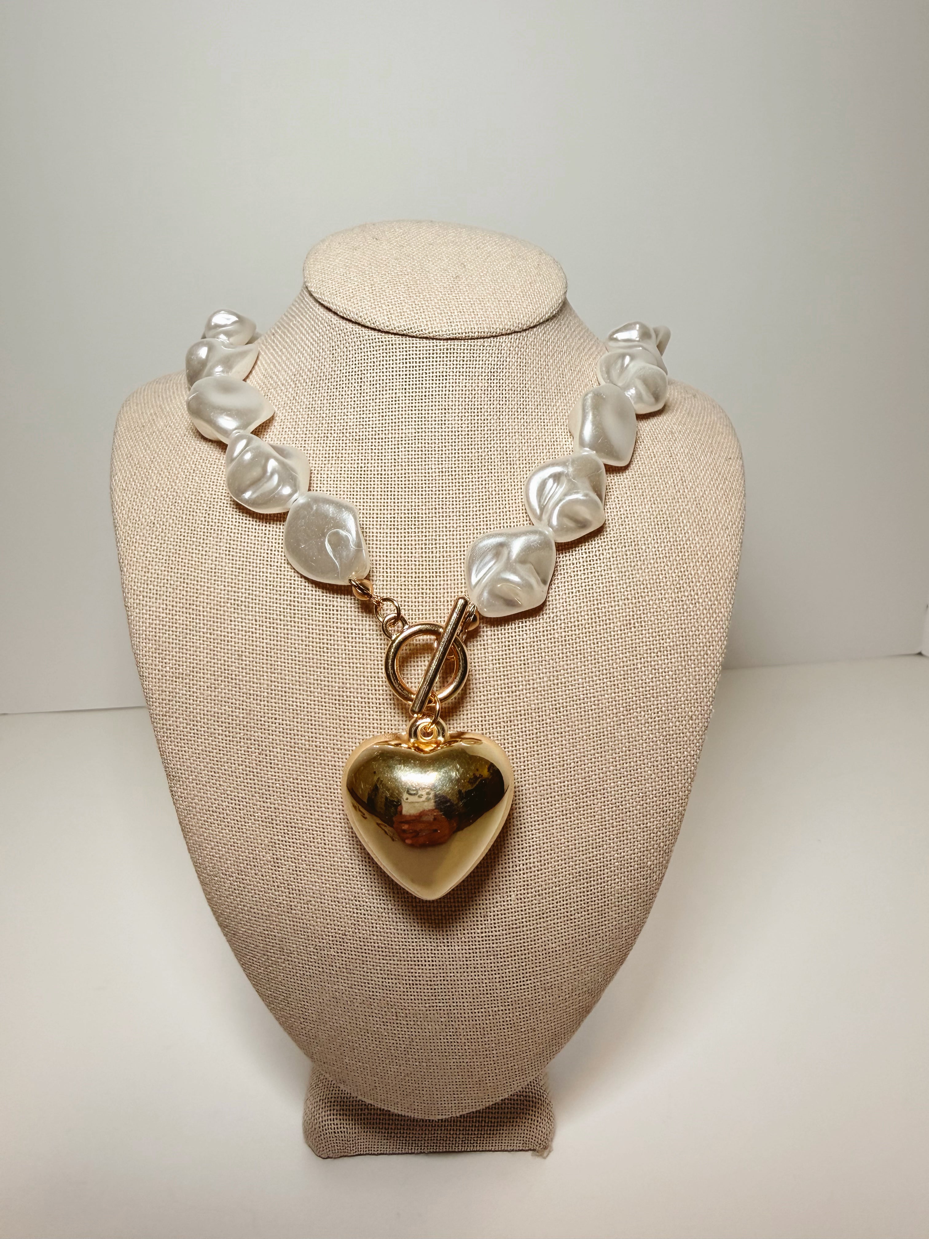 Chunky Pearl Beaded Heart Necklace