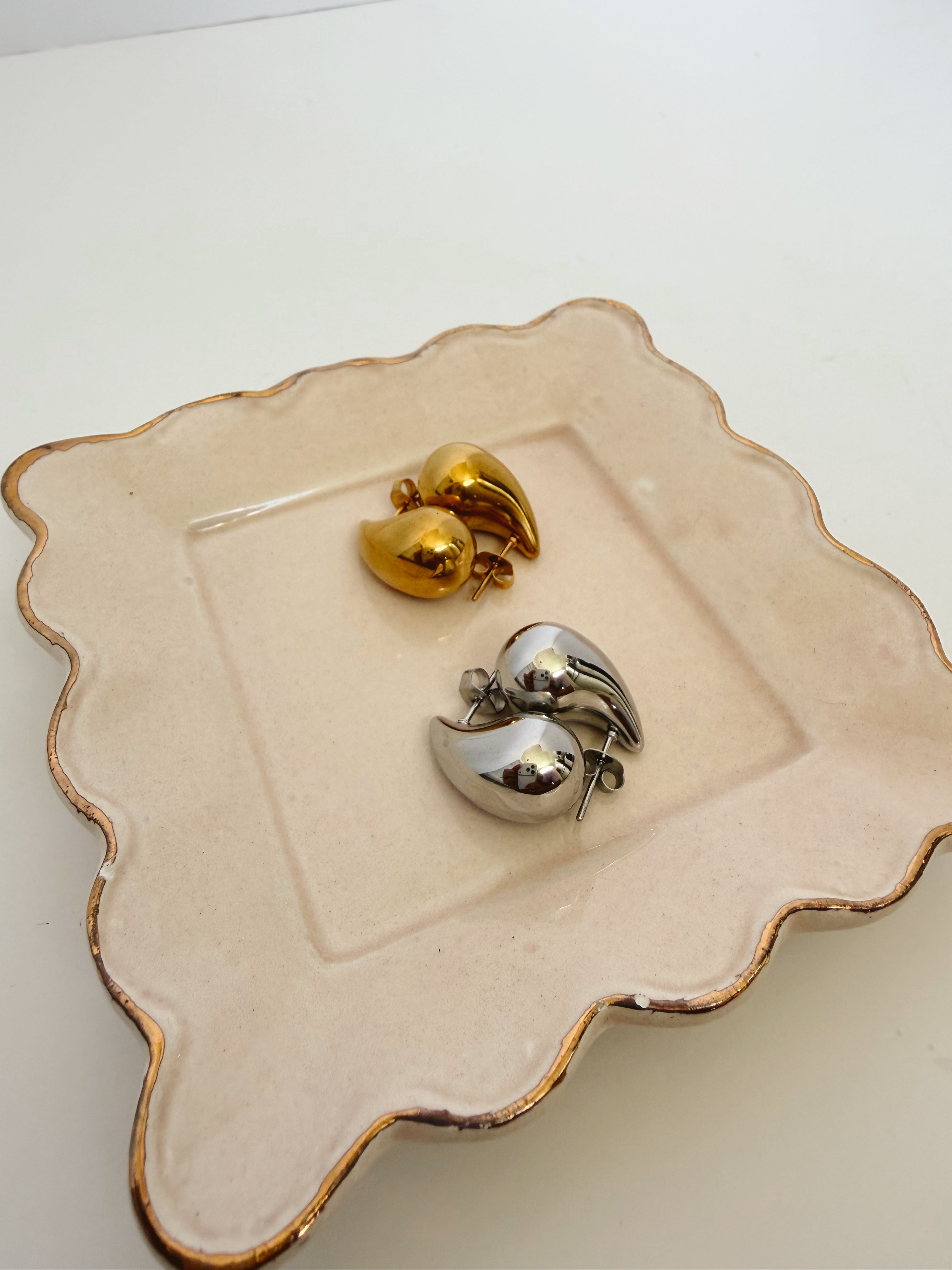 Tear Drop Stud Earrings