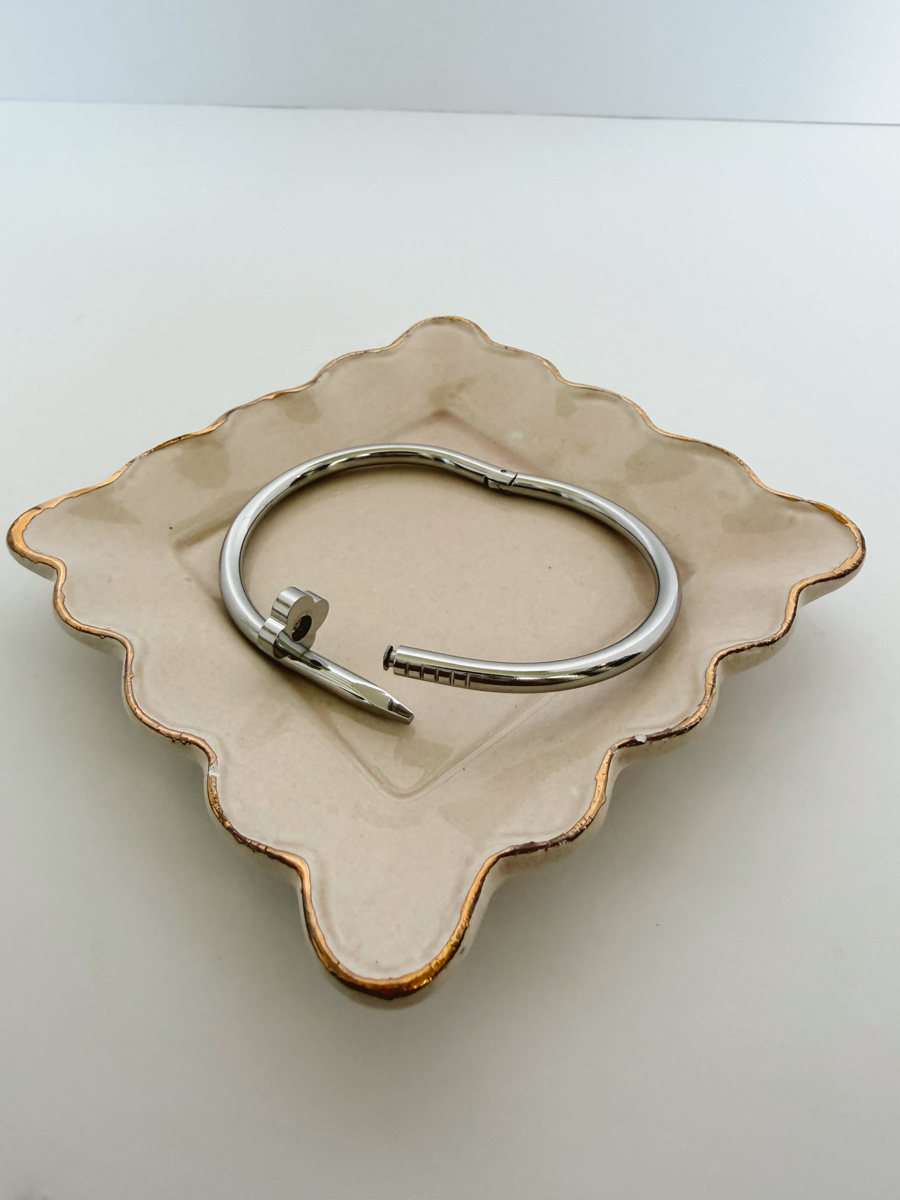 Floral Nail Bangle