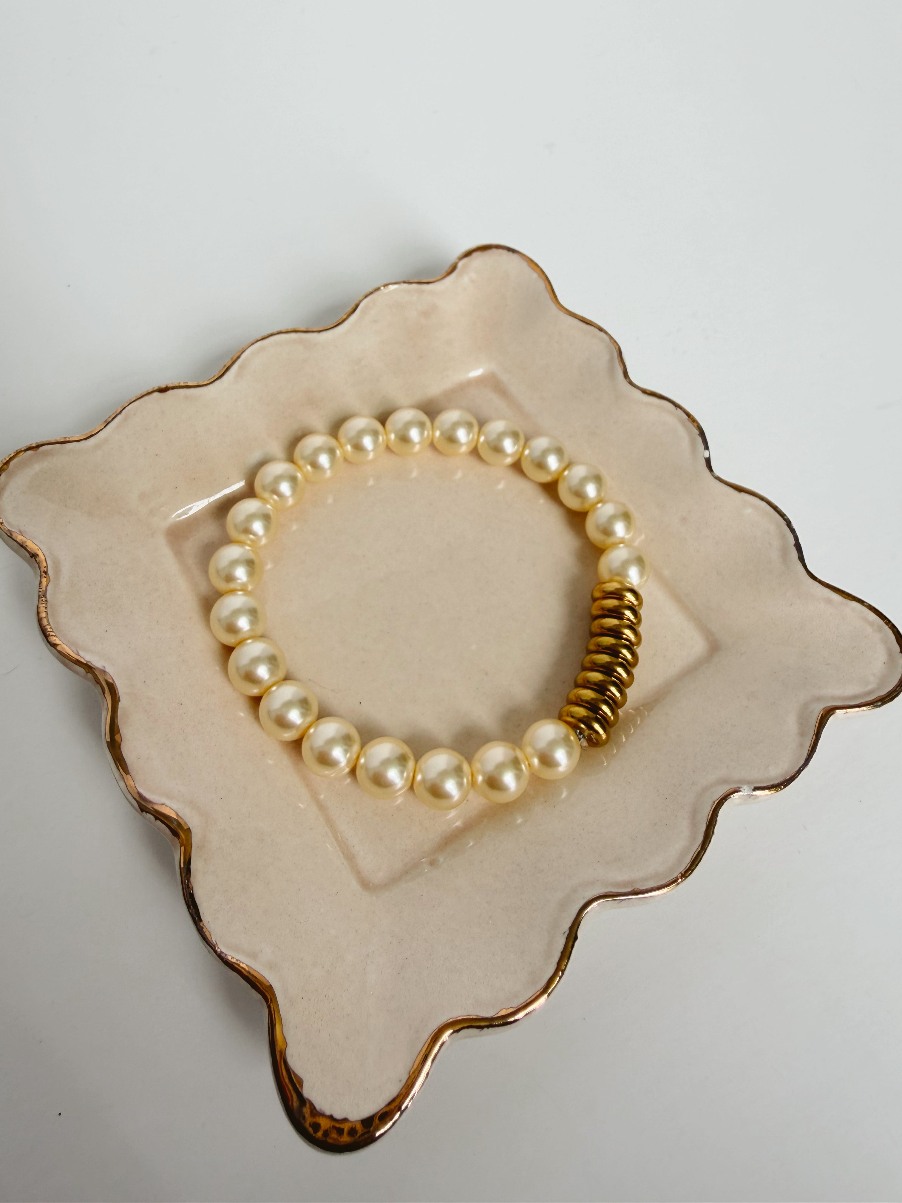 Mimi Glass Pearl Bracelet