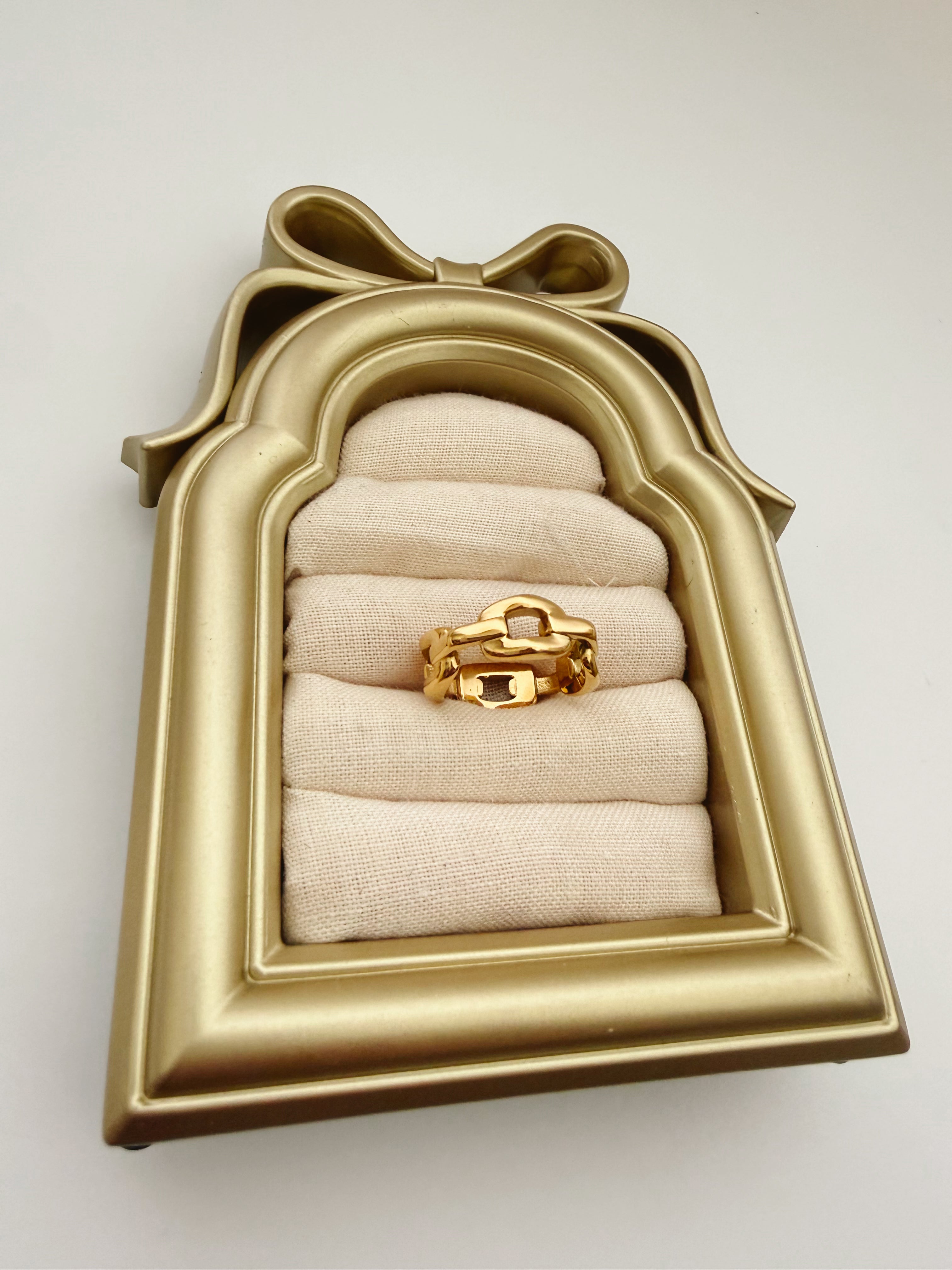 Gold Chain Link Ring